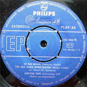 Hotcha Trio - In The Mood flac album